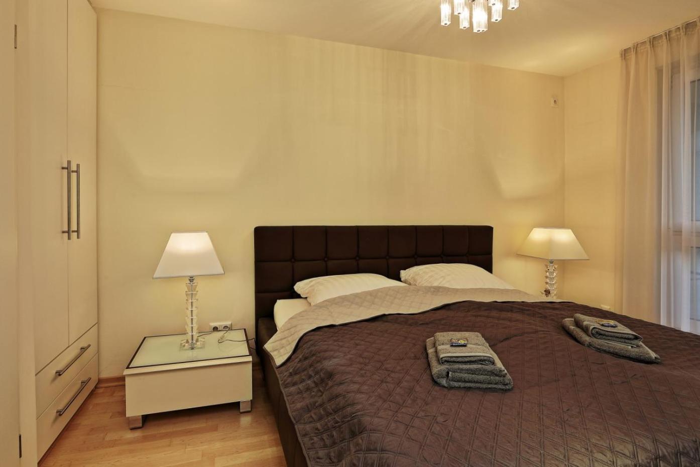 Апартаменты Penthouse Muelheim- Ruhr - Zentral - Edel - Luxus Pur Мильгейм-на-Руре Экстерьер фото