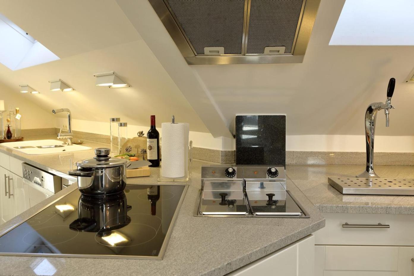 Апартаменты Penthouse Muelheim- Ruhr - Zentral - Edel - Luxus Pur Мильгейм-на-Руре Экстерьер фото